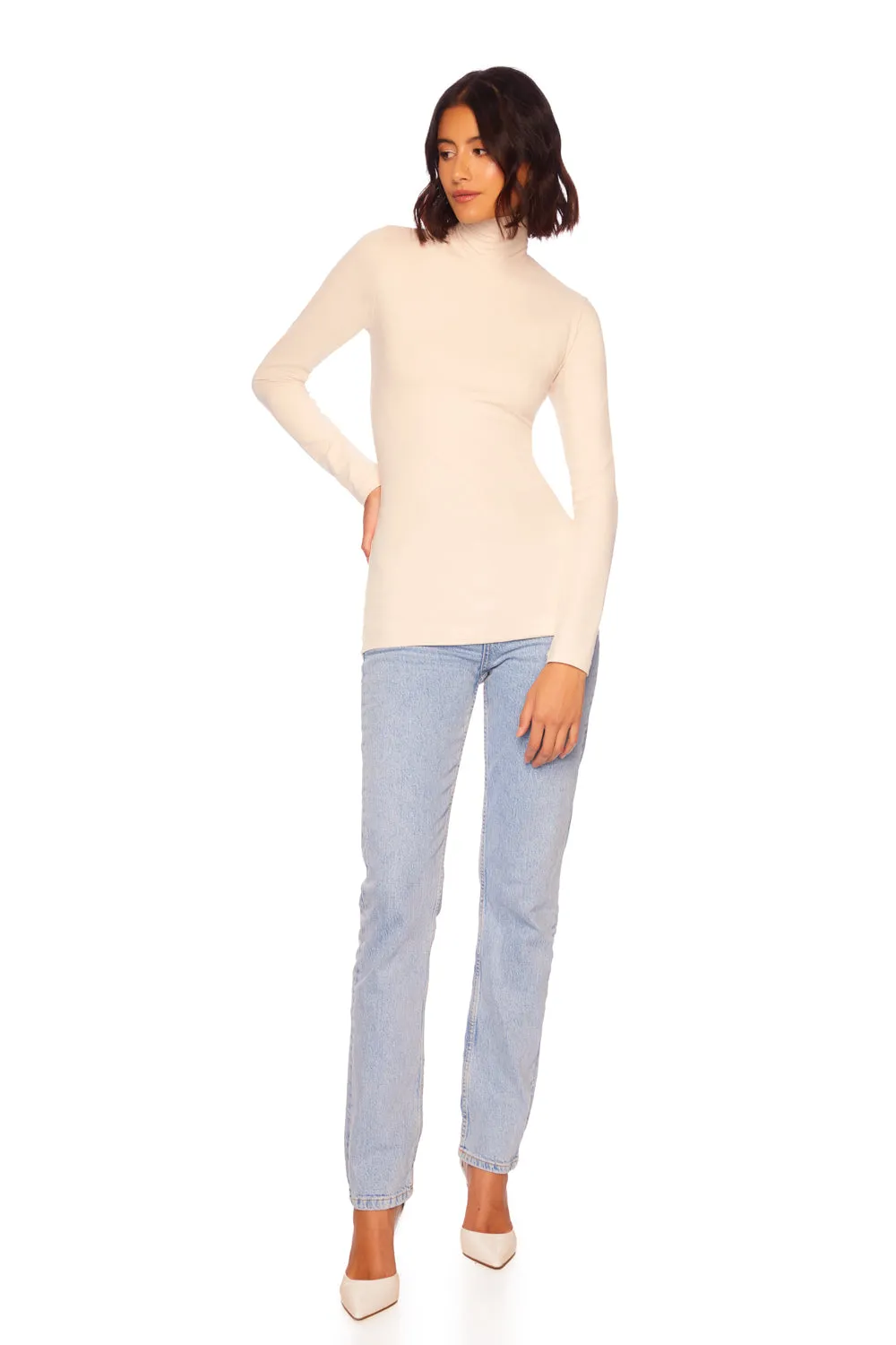 essential long sleeve turtleneck top