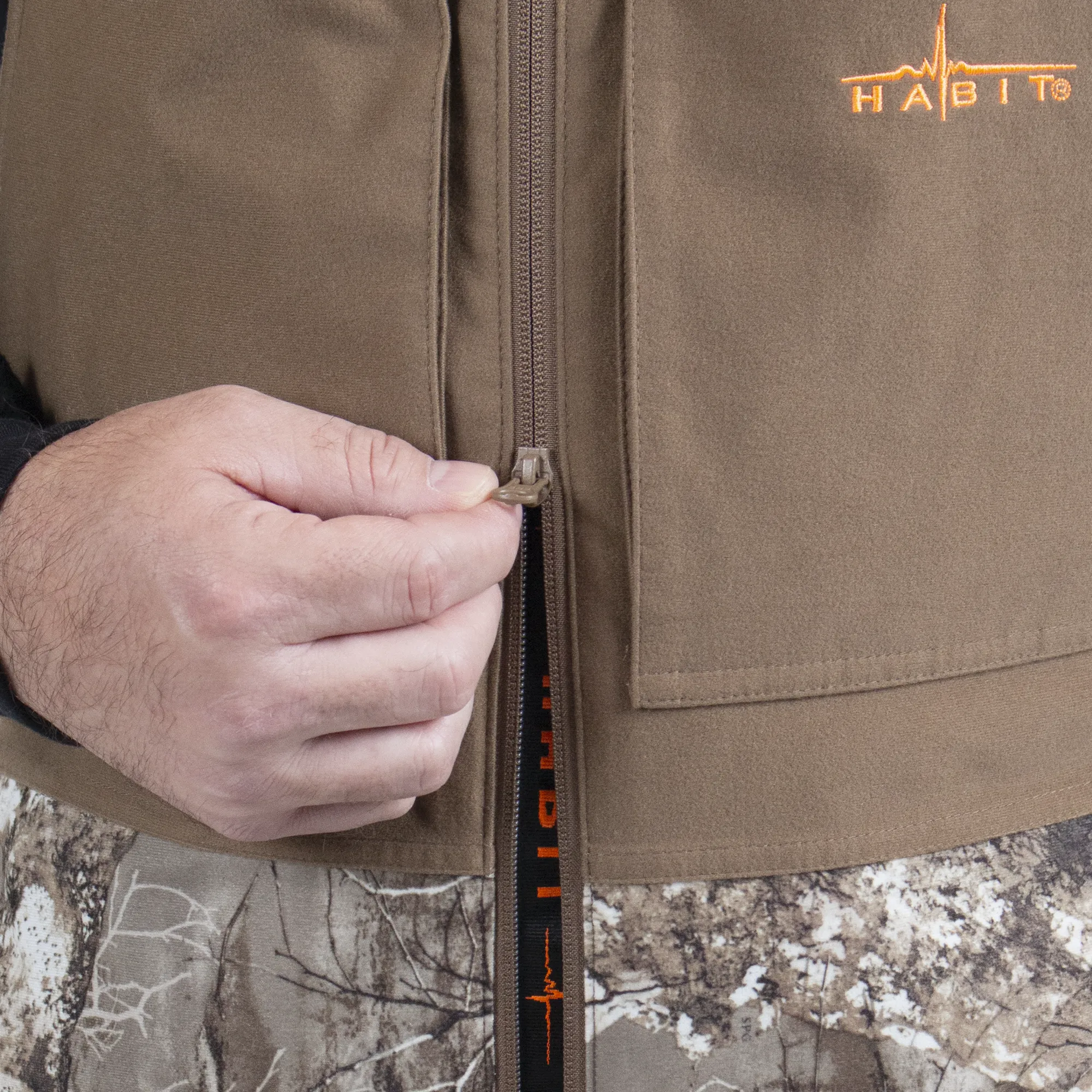 Men's Cedar Branch Insulated Waterproof Bibs - Realtree