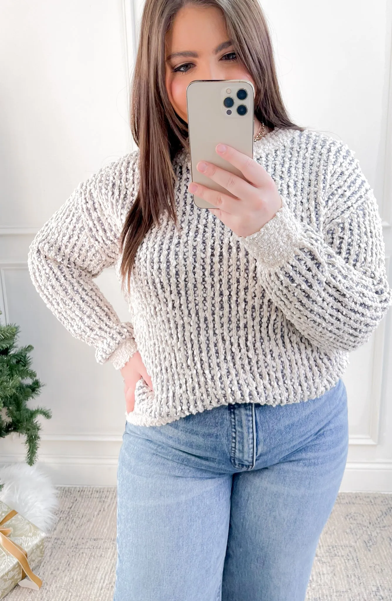 Popcorn Yarn Pullover Sweater