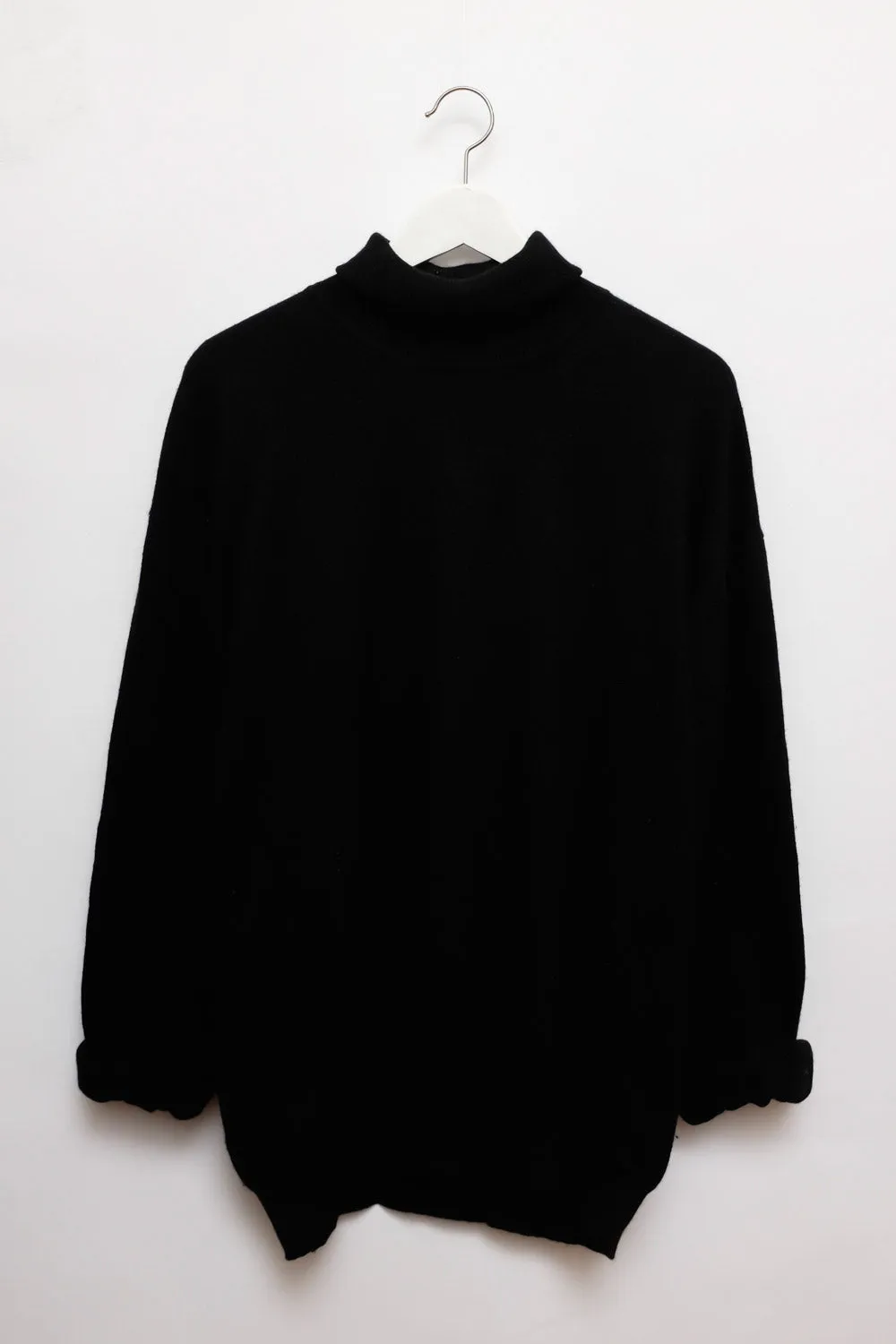 PURE CASHMERE BLACK OVERSIZE TURTLE KNIT