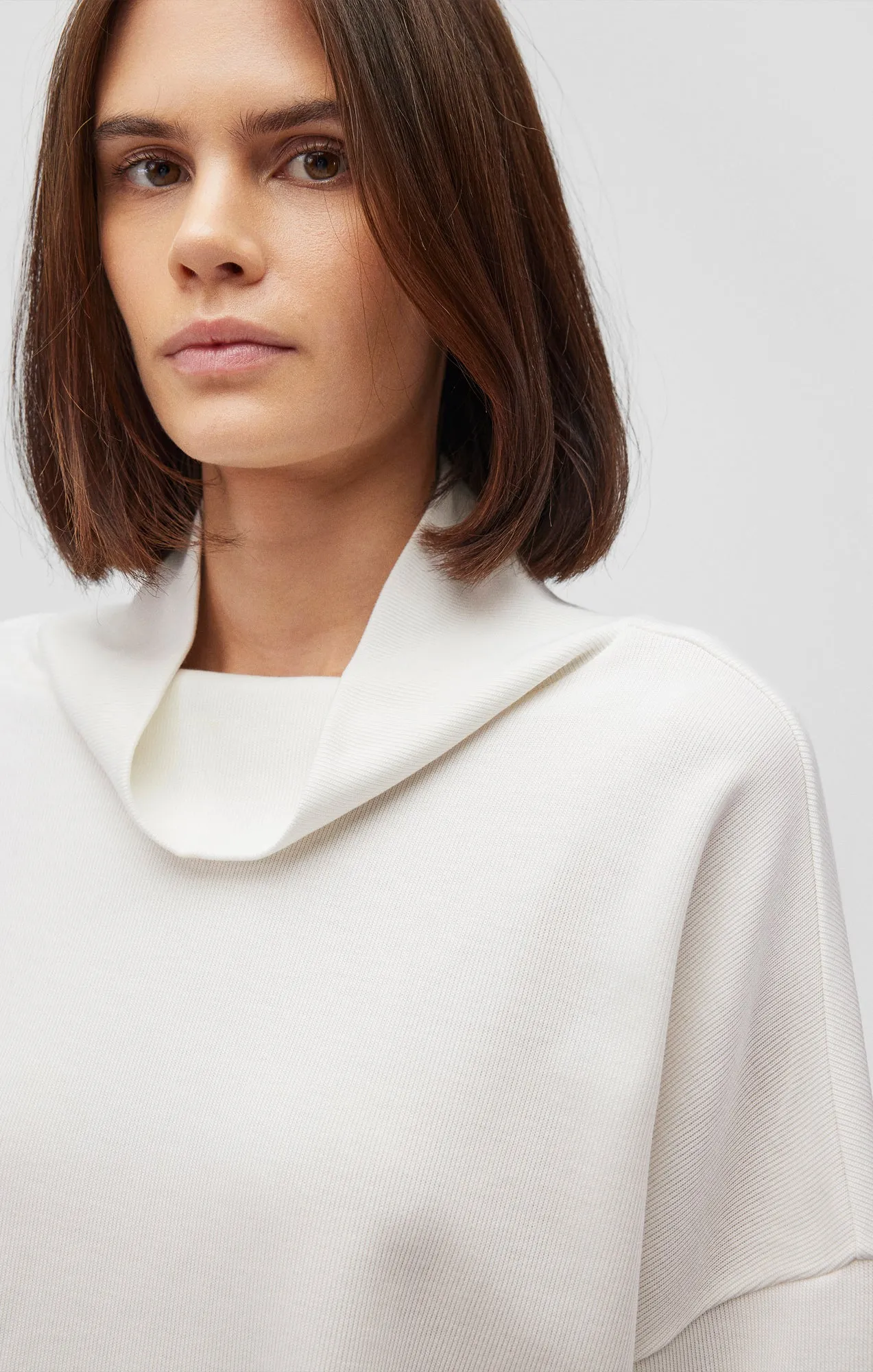 SHAWL NECK SWEATER IN ANTIQUE WHITE